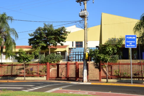 A 1ª Vara Cível da Comarca de Barretos confirmou o agendamento de três julgamentos para o primeiro semestre de 2025, que serão realizados no Fórum de Barretos.