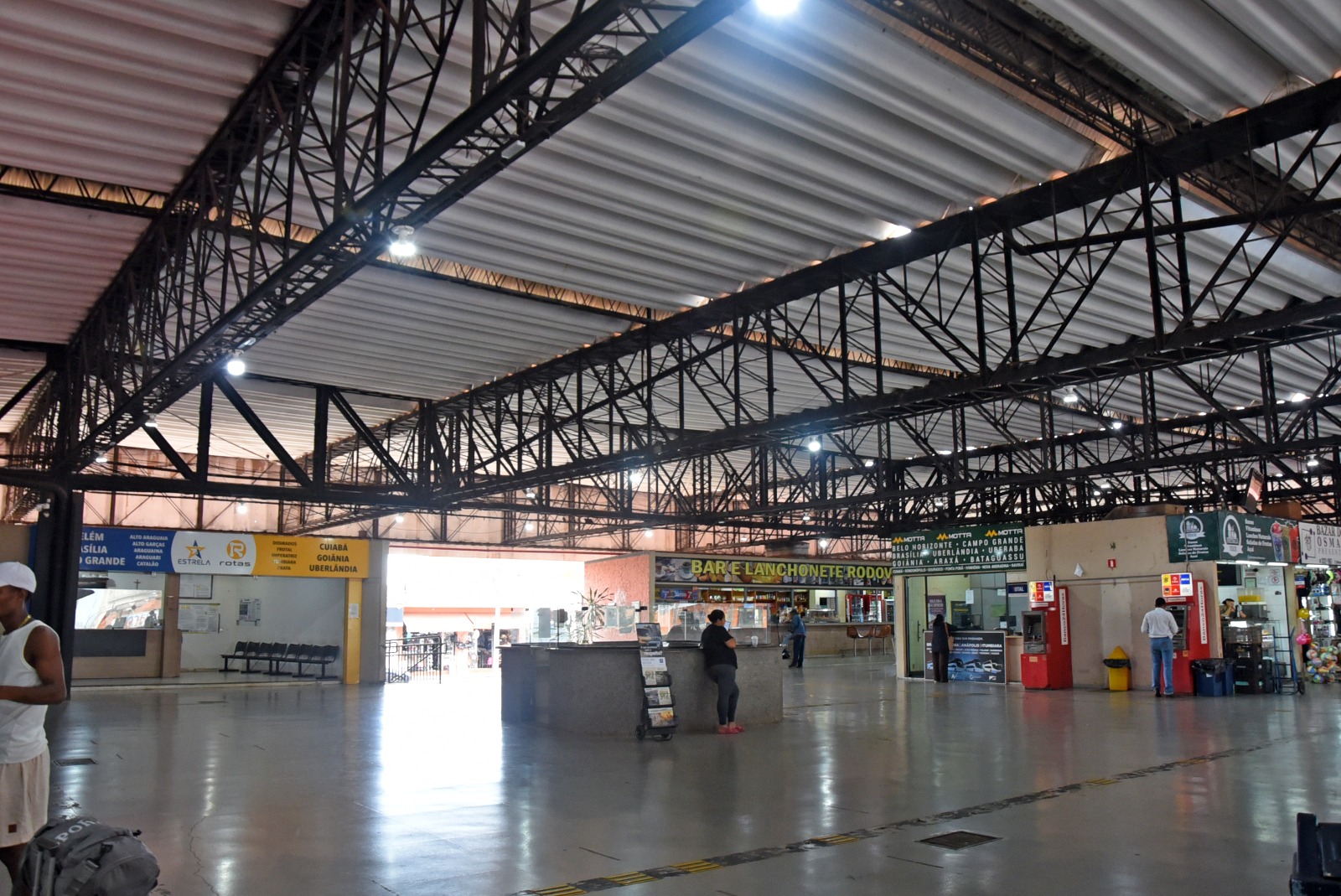 Secretário avalia melhorias no Terminal Rodoviário