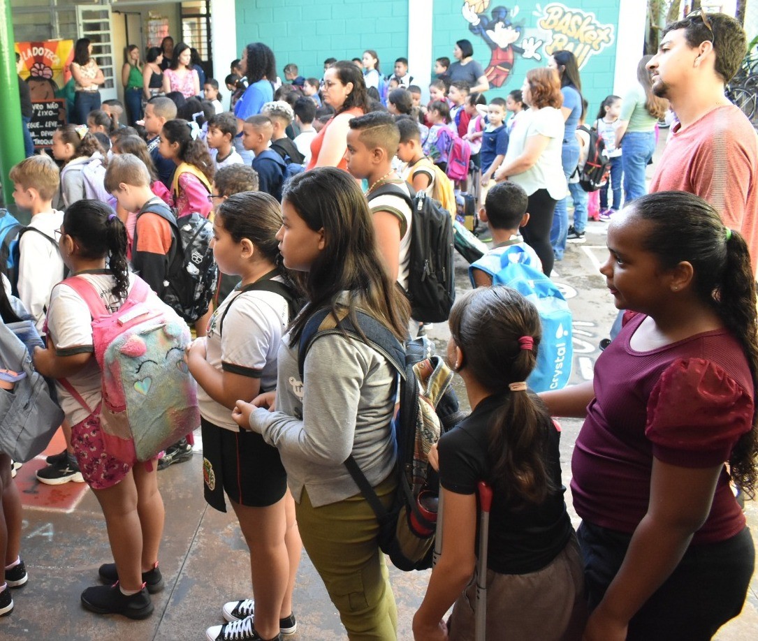 Secretaria de Educação realiza atribuição para professores