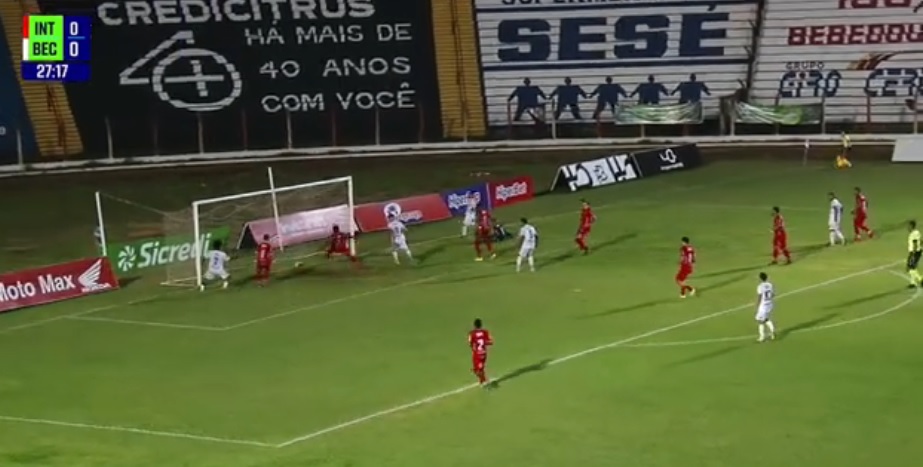 Inter vence o BEC e aproxima do G8