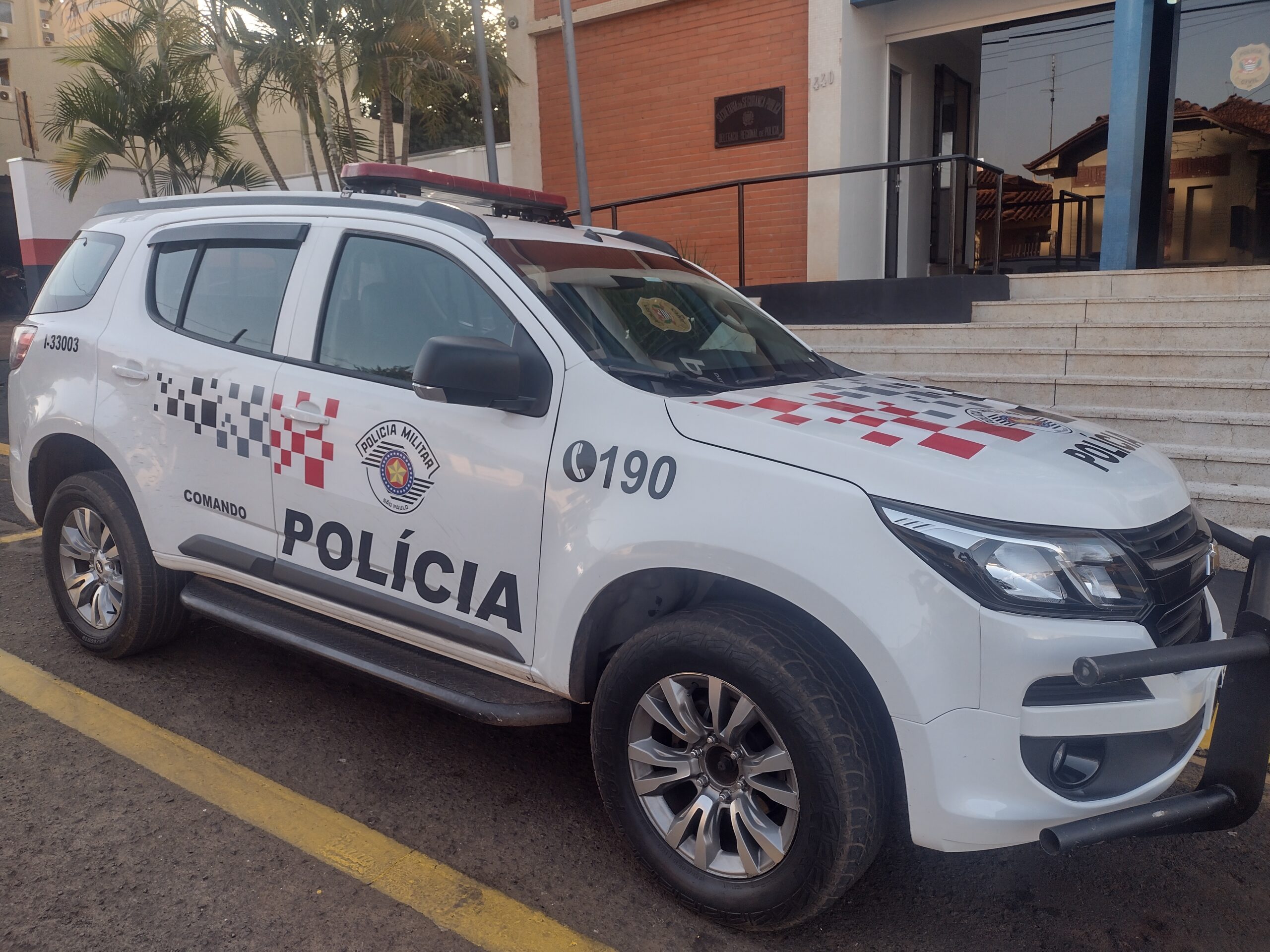 PM encontra homem condenado por furto