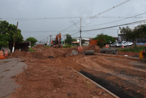 O prazo de conclusão das obras é agosto de 2025, segundo a prefeitura