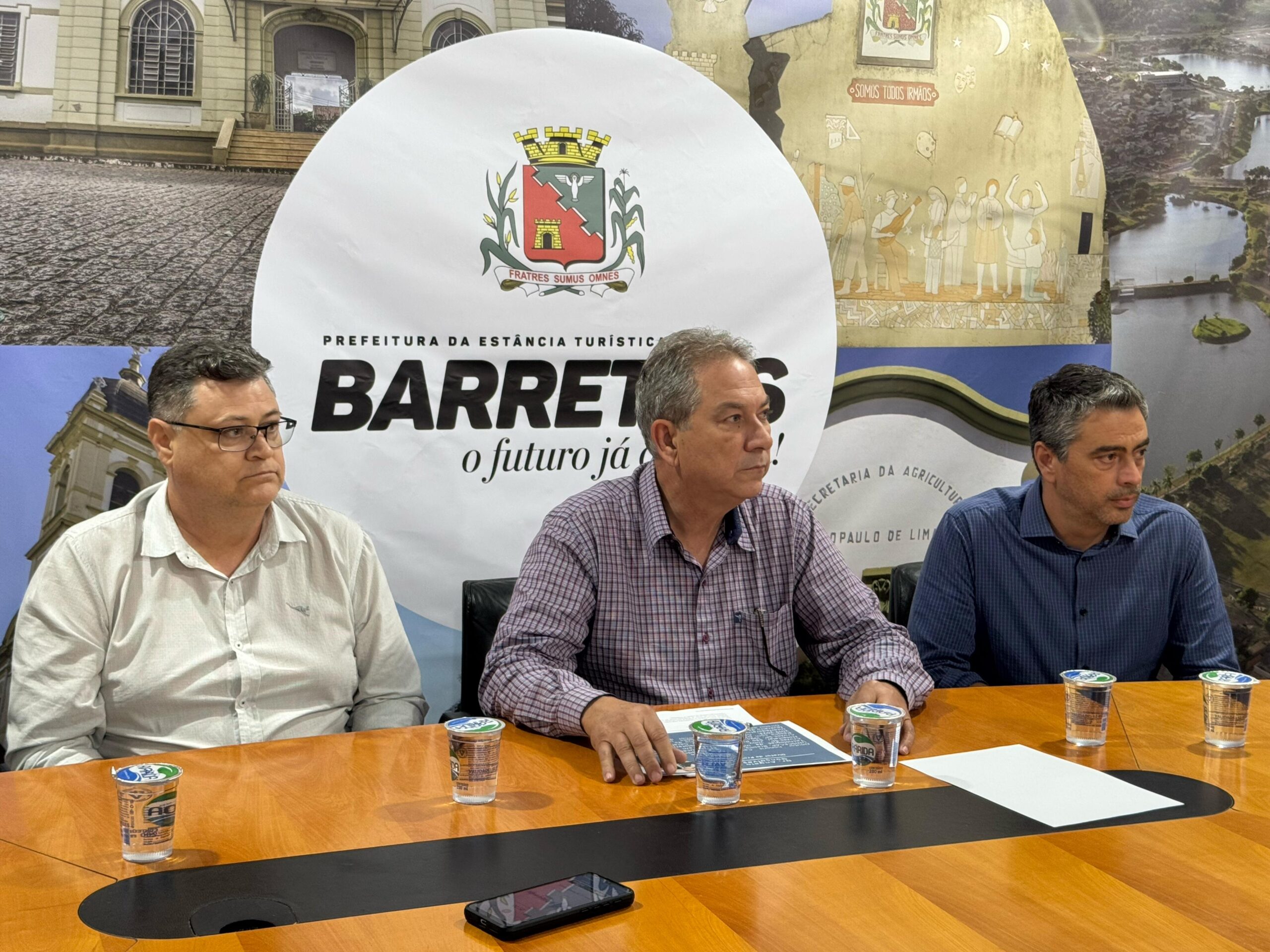 Prefeito anuncia novo secretário de Saúde e agradece Kleber