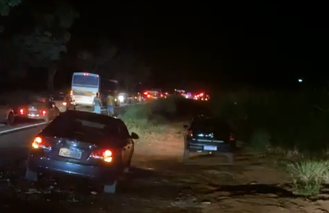 Colisão entre caminhão e caminhonete provoca morte e deixa feridos em vicinal (Foto: O Diário de Barretos) Colisão entre caminhão e caminhonete provoca morte e deixa feridos em vicinal (Foto: O Diário de Barretos)