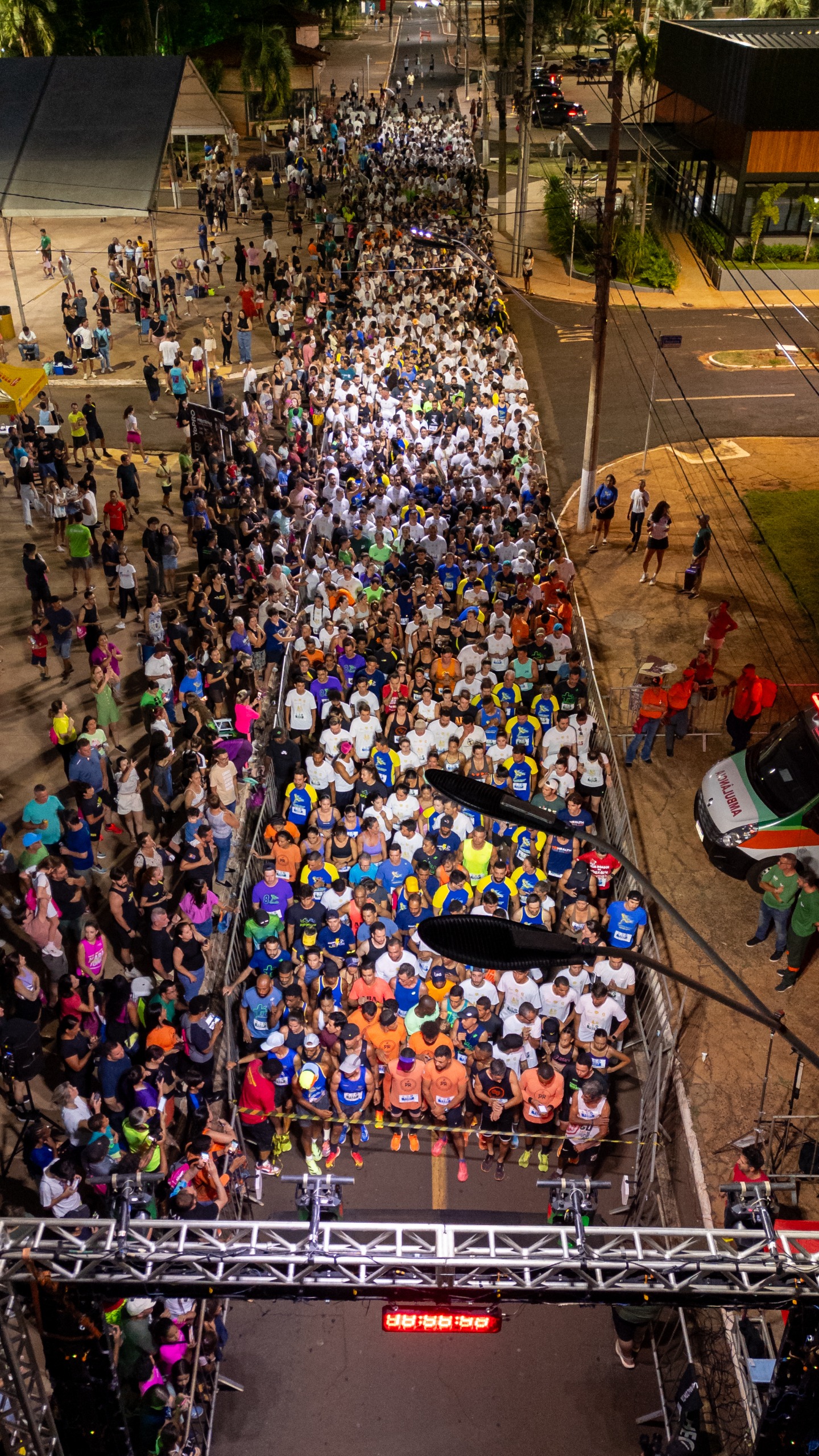 Corrida no Parque reúne mais de mil competidores e agenda meia maratona