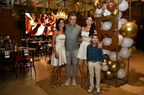 Feliz 18 anos!