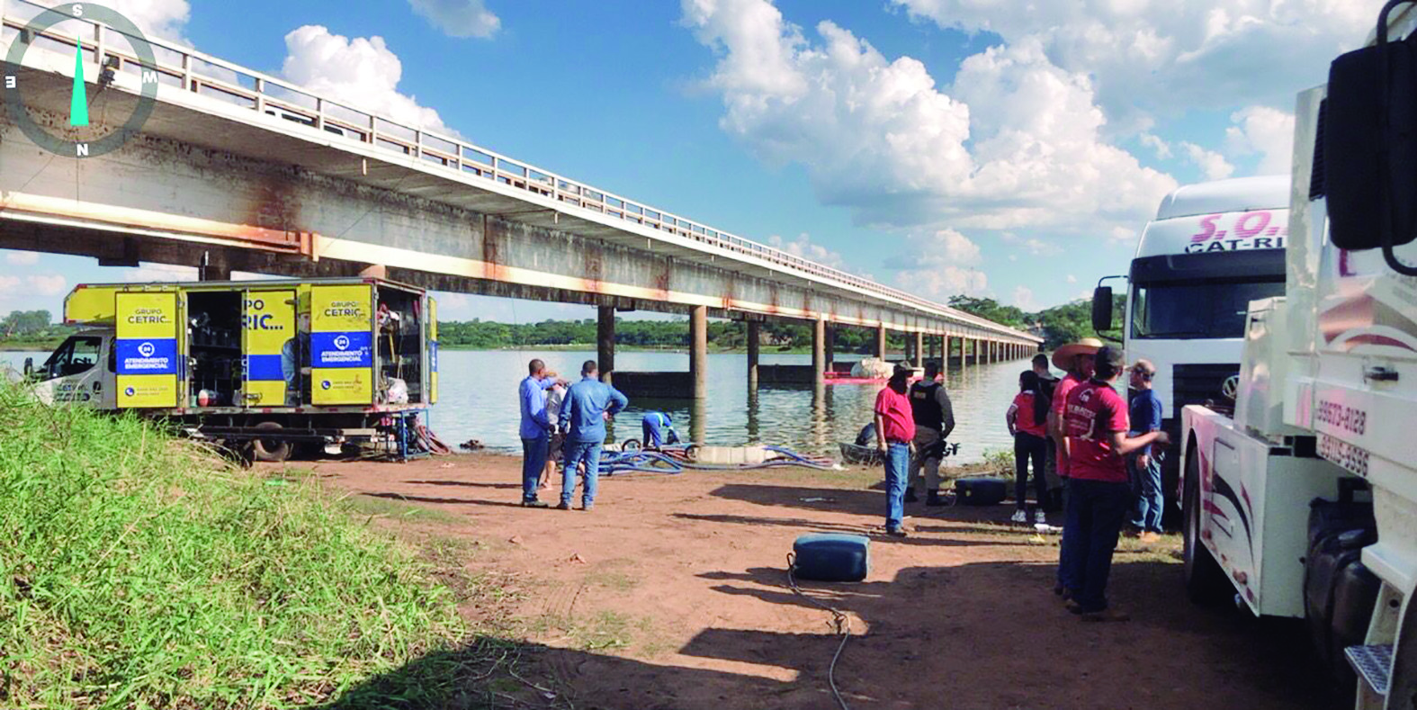 Operação mobiliza equipes de SP e MG para retirada de tanques do rio Grande