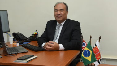 O Tribunal de Justiça de São Paulo agendou para o dia 22 de maio, a instalação da 4ª Vara Civel na Comarca de Barretos. O juiz titular Dr. Wellington Urbano Marinho, 52 anos, natural de São Paulo