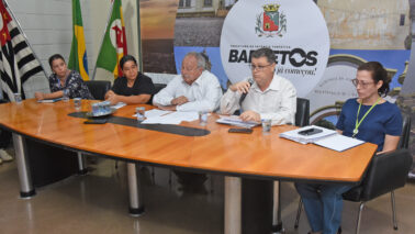A Prefeitura de Barretos confirmou na manhã desta terça-feira (22) durante coletiva de imprensa no auditório do Paço Municipal, que a cidade de Barretos registra duas mortes por dengue neste início de 2025.