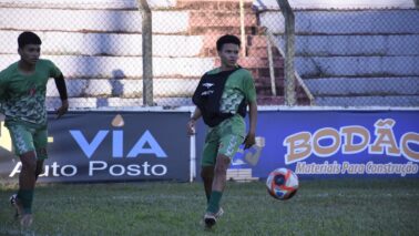 O Campeonato Paulista das categorias Sub-15 e Sub-17 tem início hoje para as equipes do Barretos Esporte Clube.