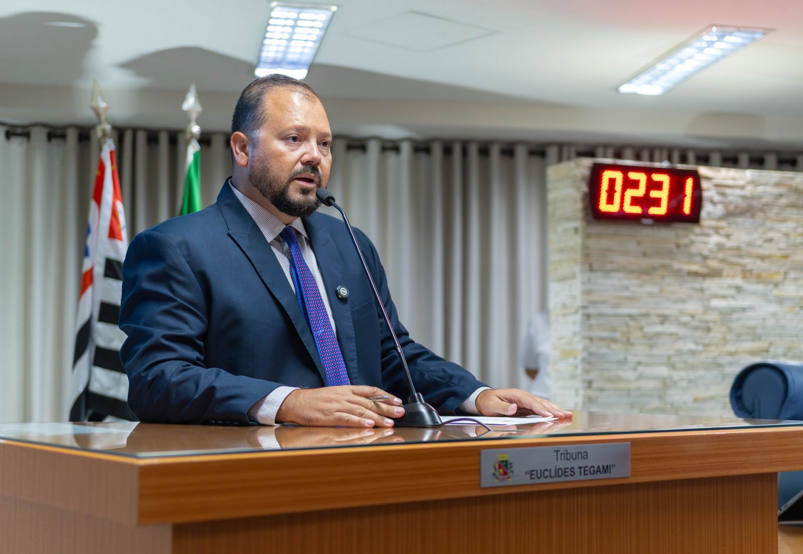 Vereador homenageia GMB por 56 anos do Jornal O Diário  