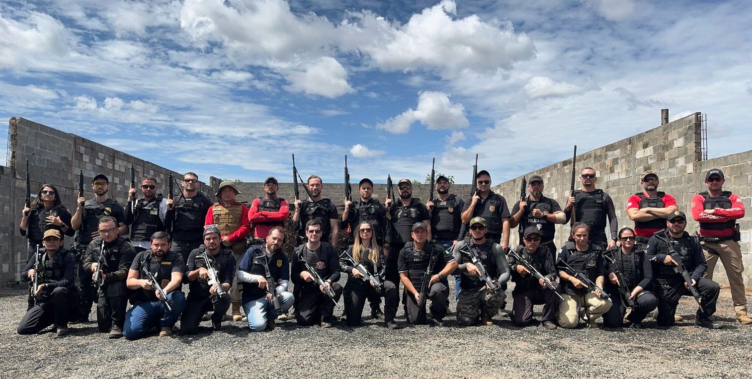 Policiais Civis concluem curso de tiro com armas longas