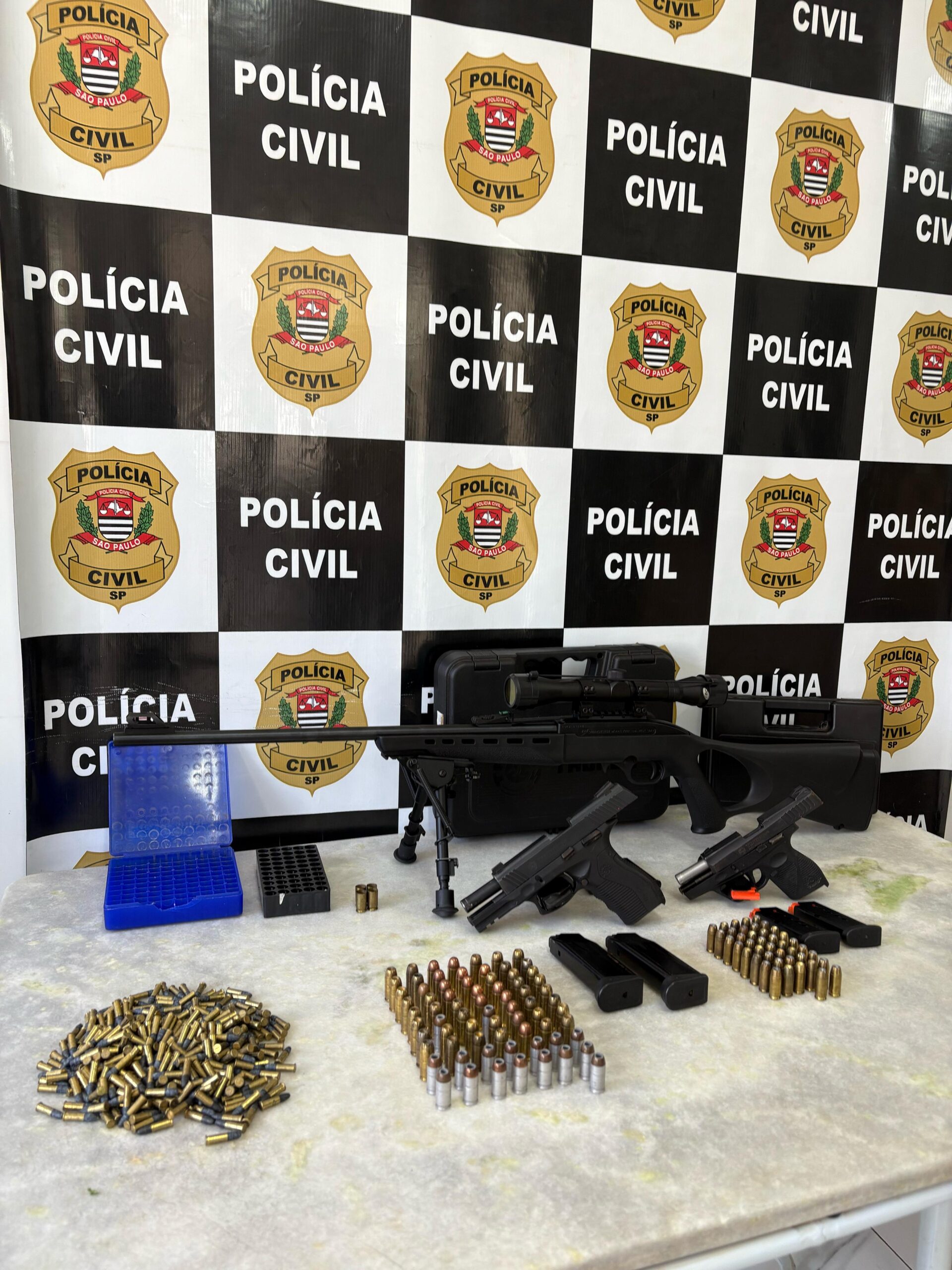 Polícia Civil apreende diversas armas e munições no San Diego