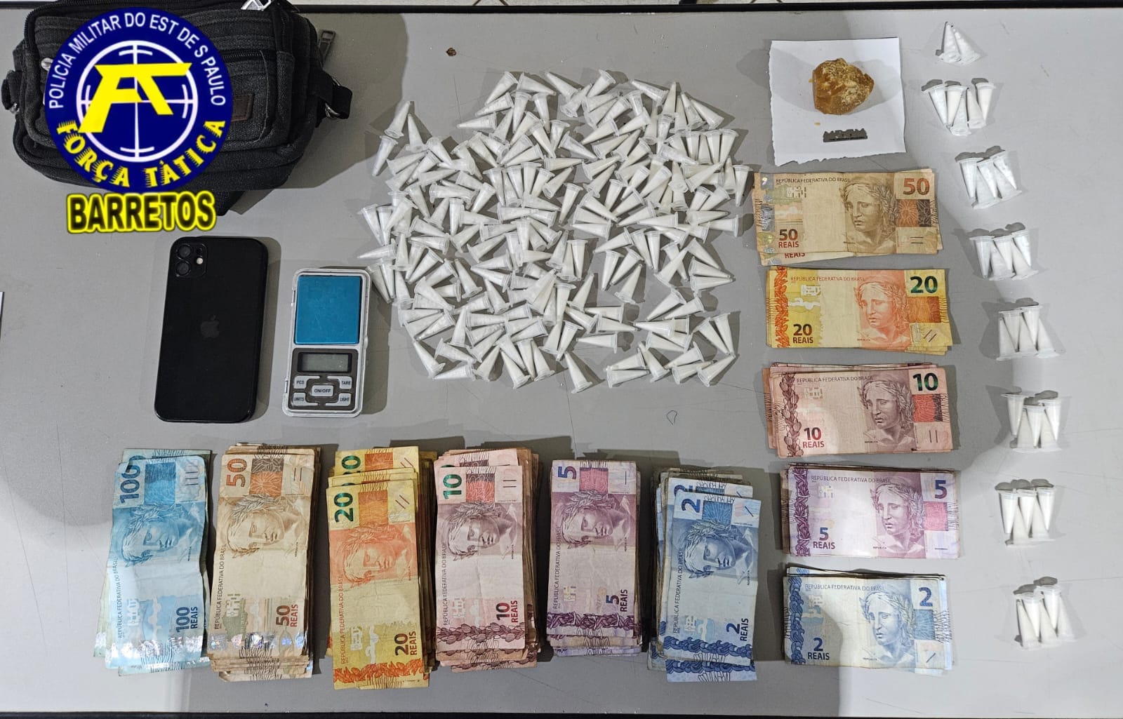 Polícia Militar detém dois por tráfico de entorpecentes no Luís Spina