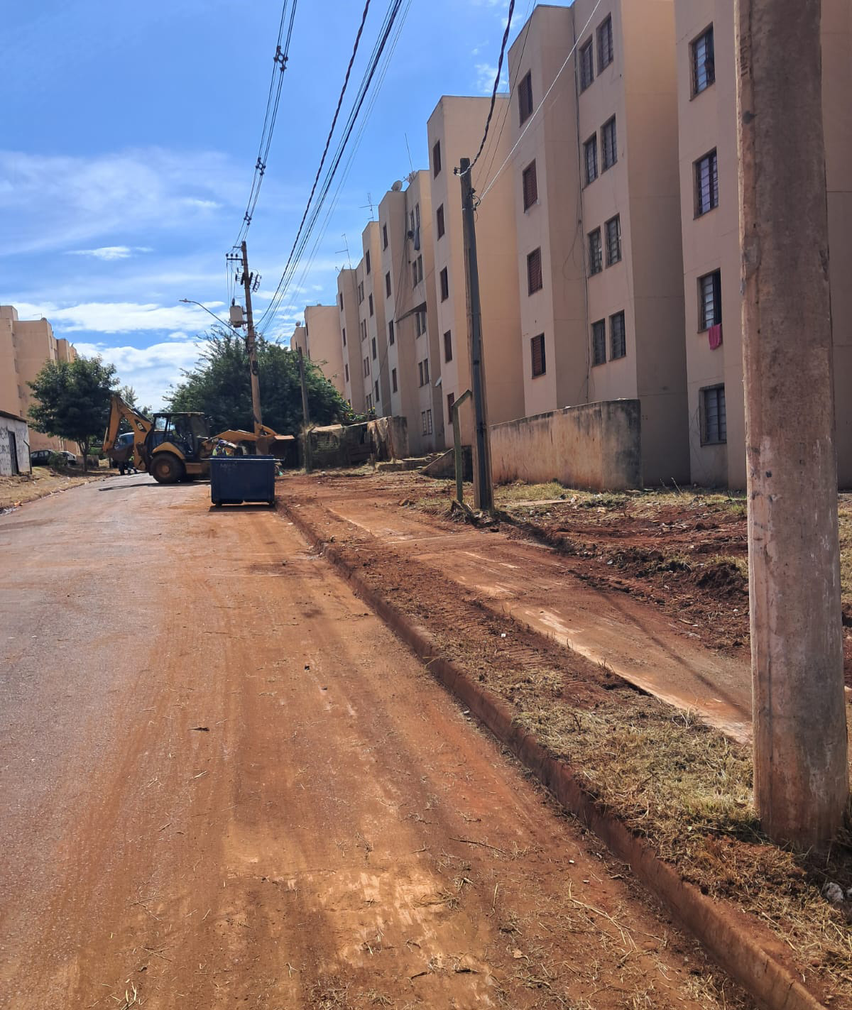Mutirão de limpeza e mapeamento buscam revitalizar conjunto 