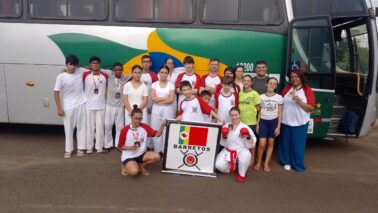 WhatsApp Image 2025-04-16 at 16.10.07 Após conquistar 11 pódios no Campeonato Paulista de Karate, etapa realizada em São José do Rio Preto, a equipe de Karate Impacto/SMEL