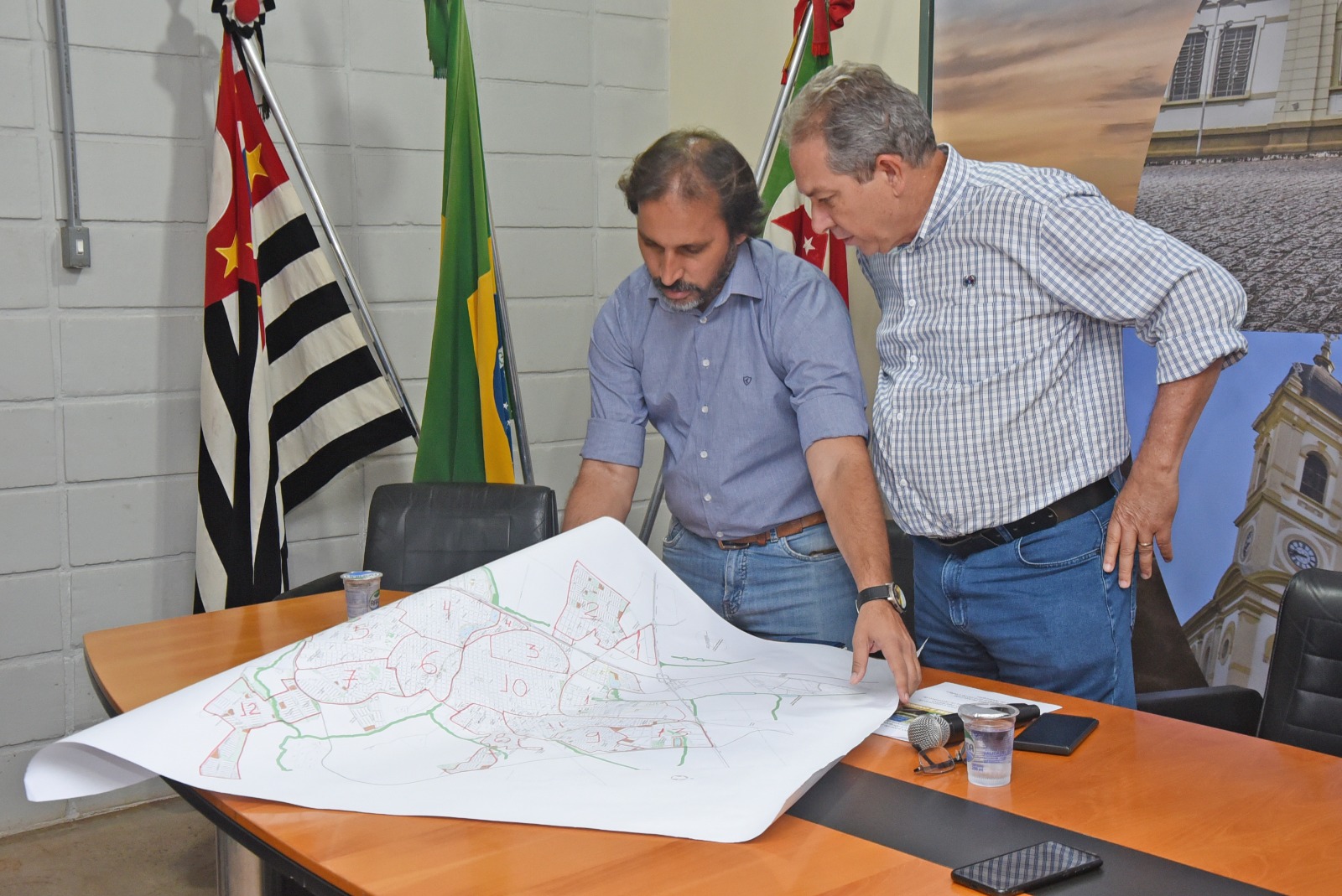 Multas para terrenos sujos começam em 28 de abril