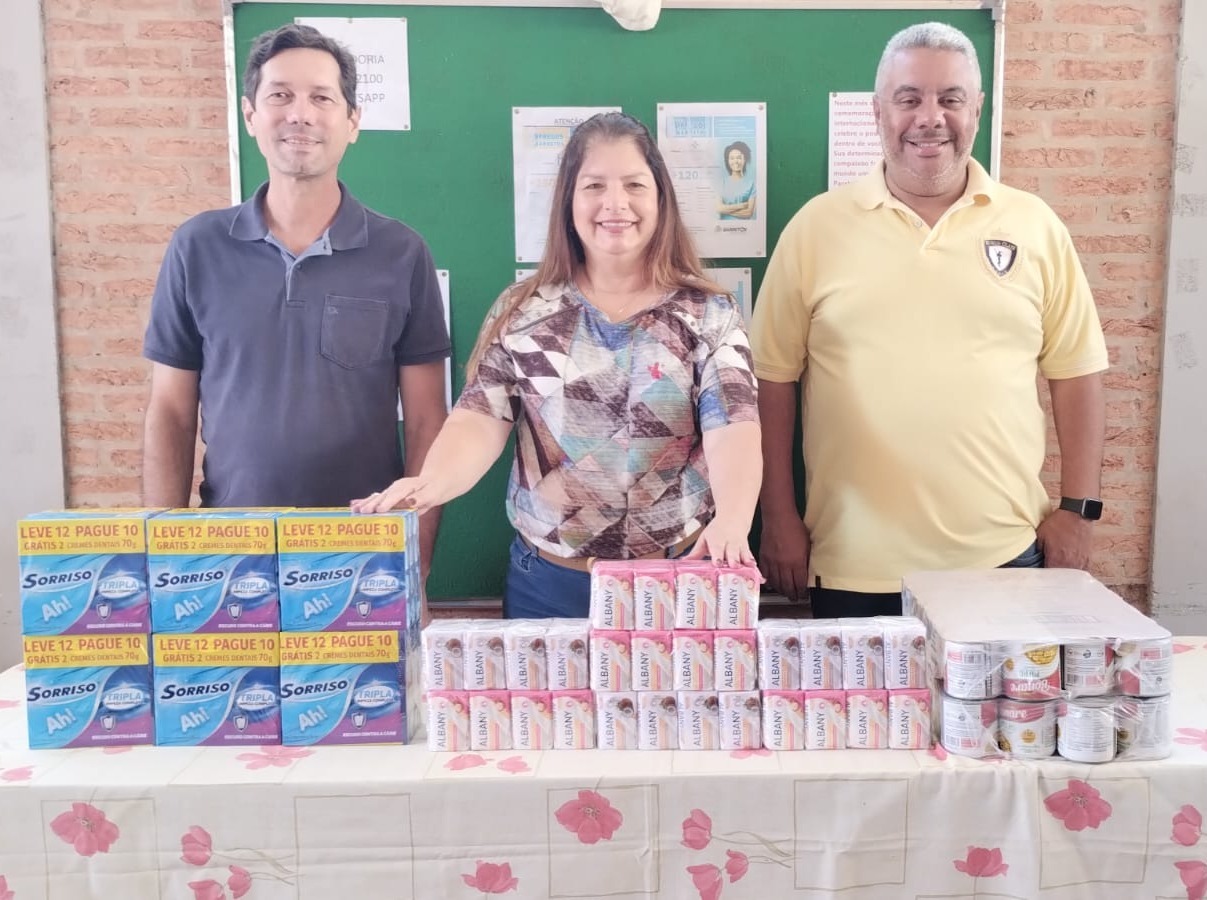 Loja Maçônica faz doação para campanha que ajuda Fundo Social