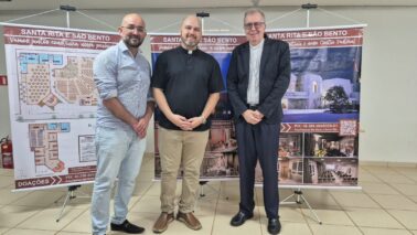Em evento realizado na sede da Cúria Diocesana de Barretos, foi apresentado na noite de terça-feira (29), o projeto arquitetônico da futura igreja da paróquia de São Bento e Santa Rita.