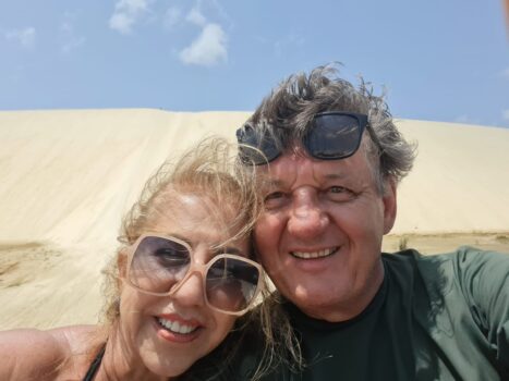 O dia 4 de abril foi de festa e muitos cumprimentos à Secretária Municipal de Habitação e Interesse Social, Célia Rodrigues, que celebrou a data na especial companhia do esposo Marco Poloto, familiares e amigos. “Célia é competente, inteligente, companheira e muito dedicada”, destacou Marco Poloto Secretária celebra aniversário!