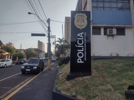 Motorista cai no golpe da venda de veículo (Foto: O Diário de Barretos) Motorista cai no golpe da venda de veículo (Foto: O Diário de Barretos)
