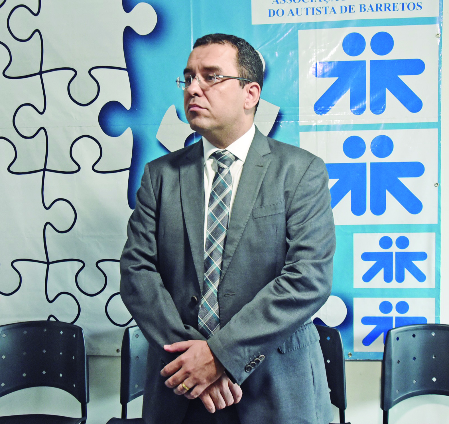 Promotor pede apoio para bom andamento de entidades