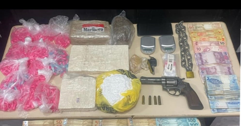 Polícia Militar detém traficante e apreende mais 3,5kg de drogas