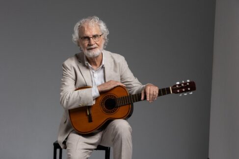 Renato Teixeira fará show no evento que ocorrerá em maio no Recinto Paulo de Lima Correa (Foto: Divulgação/Sec.Est.Cultura) Renato Teixeira fará show no evento que ocorrerá em maio no Recinto Paulo de Lima Correa (Foto: Divulgação/Sec.Est.Cultura)