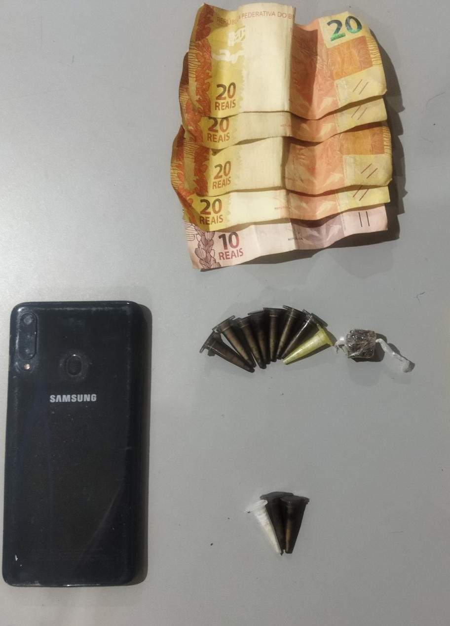 Mulher é detida com entorpecentes em Guaíra
