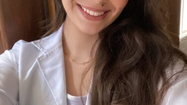 O uso excessivo de telas pode levar ao Alzheimer?