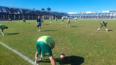 No final da década de 80, o duelo entre o Barretos Esporte Clube e Grêmio Novorizontino era um dos principais jogos na Divisão Intermediária do futebol paulista.