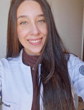 Beatriz Castilho Milani estudante do 7º período do curso de Medicina da FACISB, orientada pela profª Thais Kataoka Homma Exposição Precoce ao Açúcar