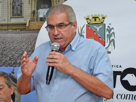 TIN_4535 A obrigatoriedade de limpeza dos terrenos na cidade de Barretos está em vigor desde o dia 28 de abril, com a Prefeitura de Barretos iniciando a aplicação de multas nos proprietários.
