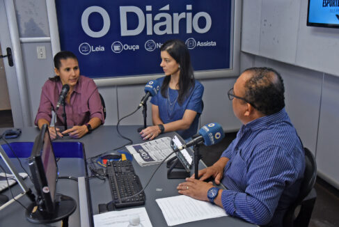 TIN_6932 A prática de atividades físicas para as pessoas sedentárias de todas as idades foi tema de entrevista no programa Esportes em Debate, na Rádio O Diário Independente.