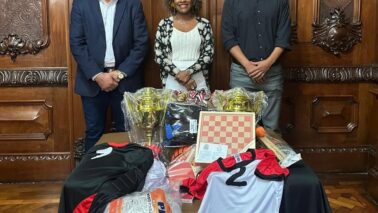 A Prefeitura da Estância Turística de Barretos recebeu na terça (6), kit de materiais esportivos da Secretaria de Esportes do Estado de São Paulo.