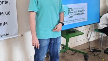 Educação financeira desde cedo: palestra marca novo capítulo nas escolas estaduais de Barretos