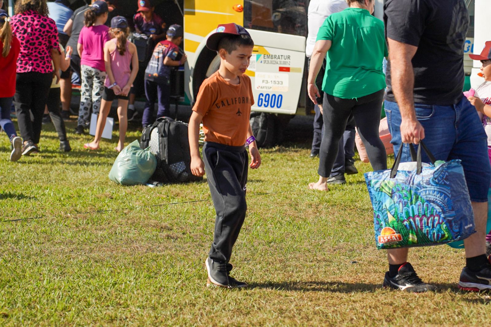 Acampamento no Parque do Peão reúne cerca de 2 mil Aventureiros do Oeste Paulista