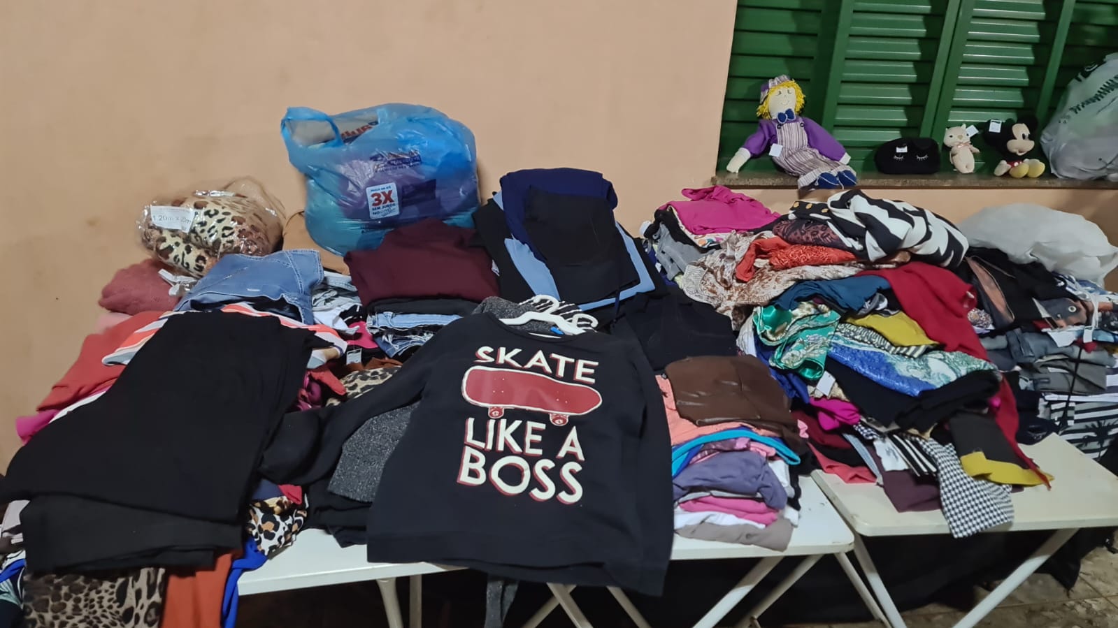 Bazar e feijoada arrecadam recursos para Jornada Mundial da Juventude