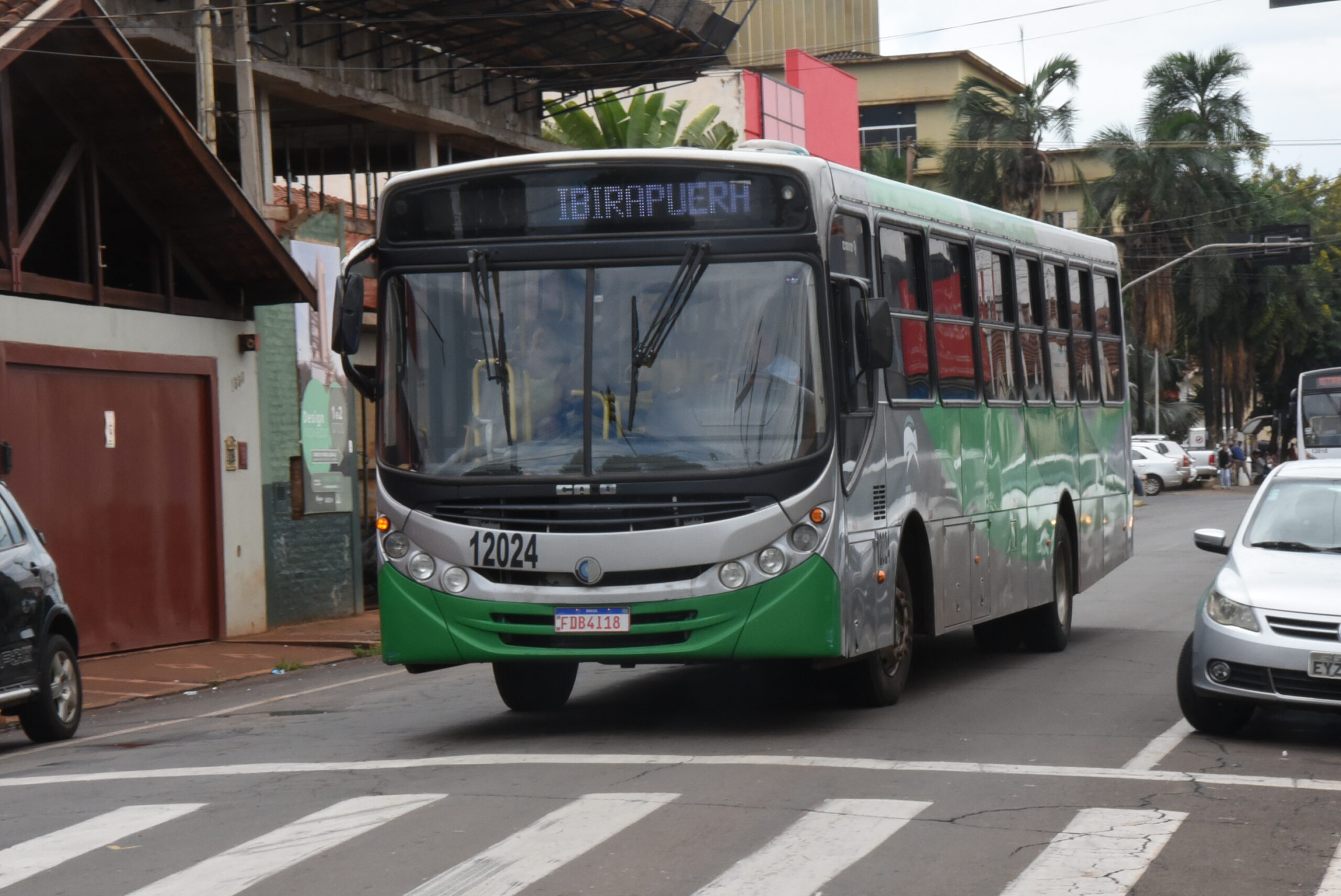 Prefeitura define contrato emergencial para transporte coletivo a partir deste domingo