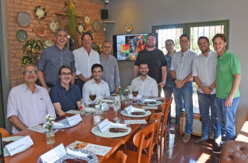 Encontro reuniu fundadores do Comitiva Inovação em Barretos Encontro reuniu fundadores do Comitiva Inovação em Barretos