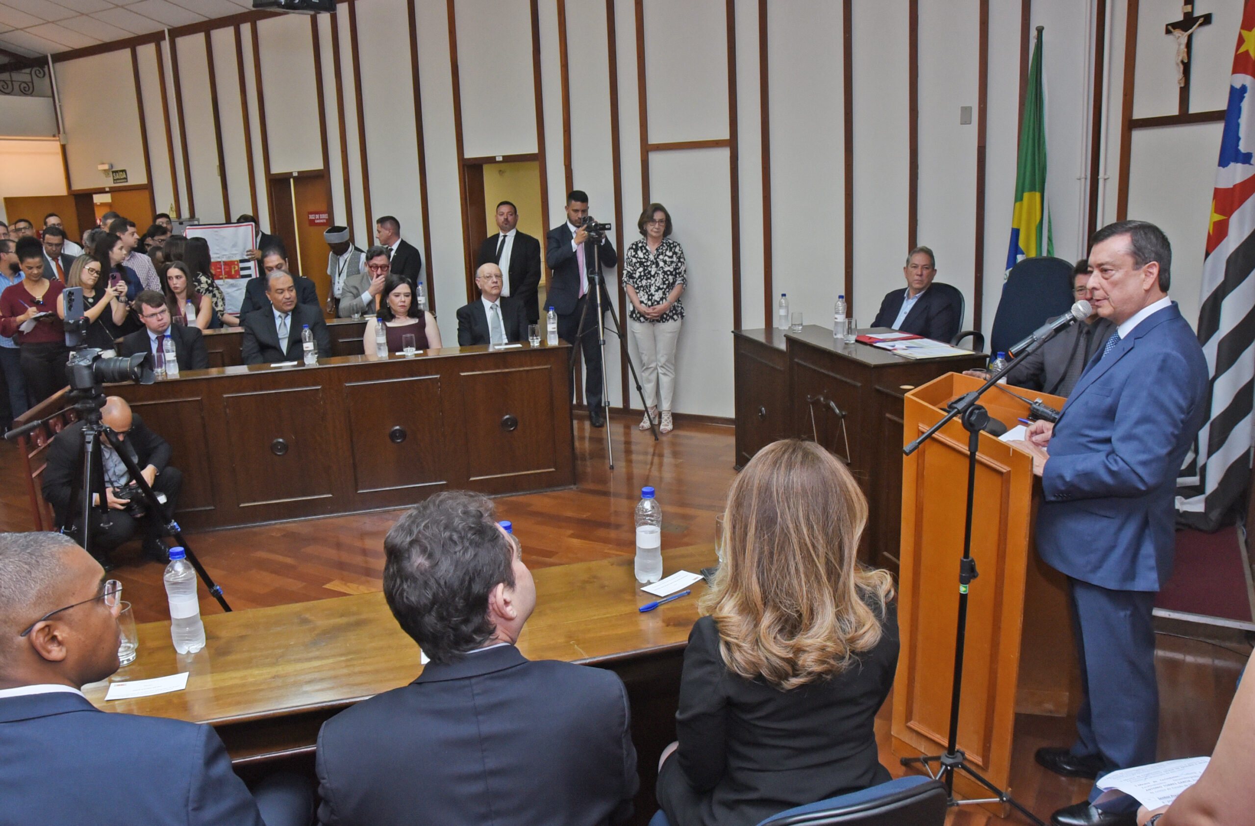 Presidente instala 4ª Vara e fala em resgate da justiça