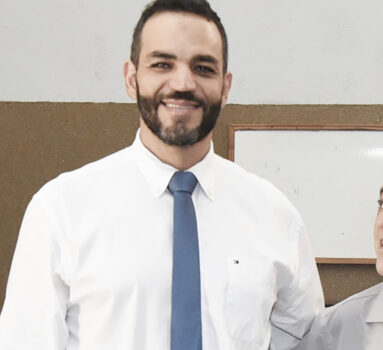 GIRRAD MAHMOUD SAMMOUR, advogado, pós graduado em processo civil, presidente da associação nacional de juristas islâmicos-anaji, vice presidente da mesquita de barretos-sp, professor do instituto latino americano de estudos islamicos-ialei. dúvidas e palestras girrad@hotmail.com Dia das Mães todos os dias