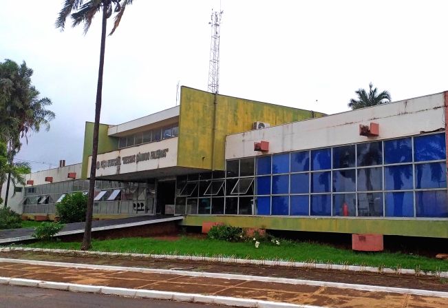 Empresa abre devolução de taxas de concursos cancelados em Guaíra