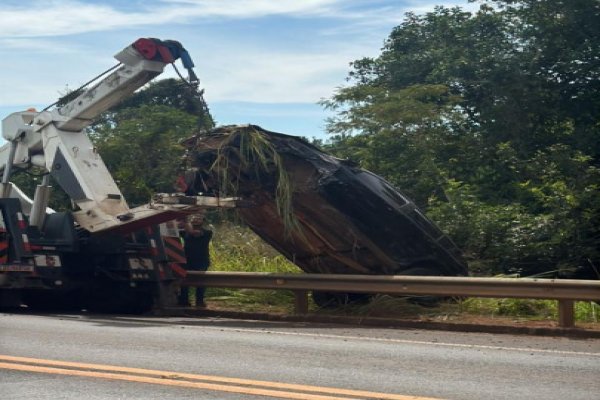 Condutor morre em acidente na rodovia Armando Sales de Oliveira