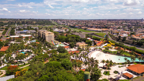 Complexo hoteleiro oferece oportunidades para diversas funções em Barretos (Foto: Divulgação) Complexo hoteleiro oferece oportunidades para diversas funções em Barretos (Foto: Divulgação)