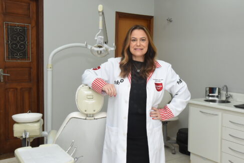 Cláudia Martins de Lima Uma análise sobre viver