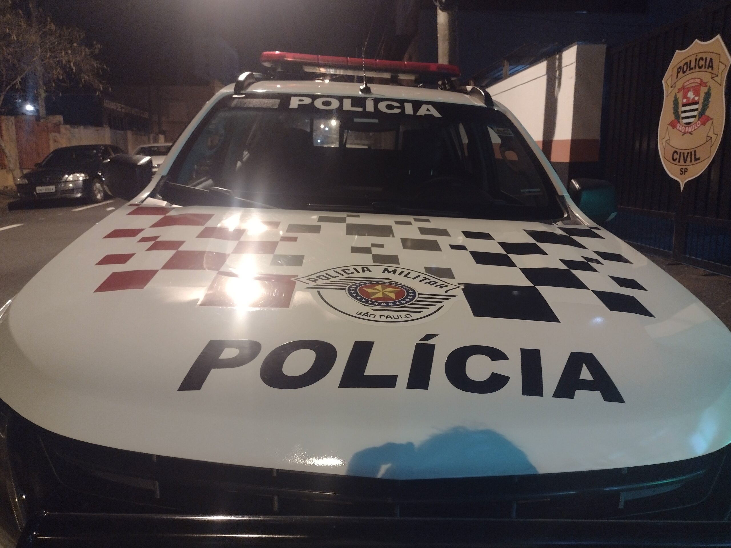 Polícia Militar prende dois por tráfico no bairro Luís Spina