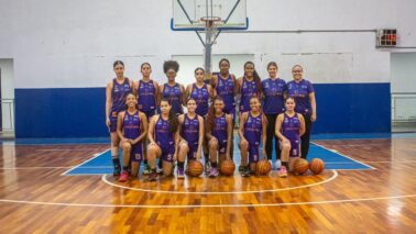 WhatsApp Image 2025-06-05 at 10.00.39 A equipe do Basquete do Instituto APAB tem um importante jogo agendado para hoje (13), às 16h, no CEMEPE América, onde funciona o Centro de Formação Esportiva do Estado de São Paulo.