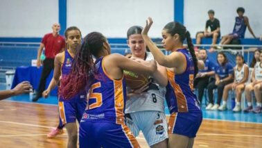 WhatsApp Image 2025-06-05 at 13.04.46 (1) As equipes do Basquete Barretos do Instituto APAB estão fazendo grande campanha no Campeonato Paulista promovido pela Federação Paulista de Basquete.