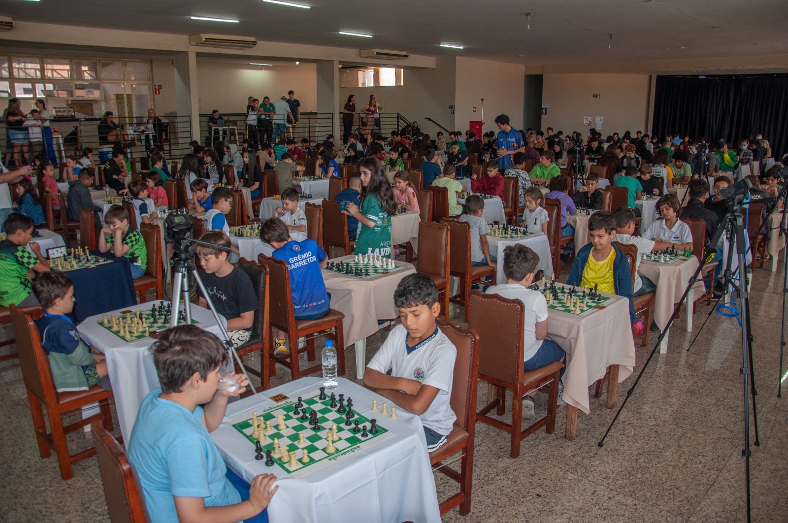 Torneio de Xadrez reúne competidores em etapa
